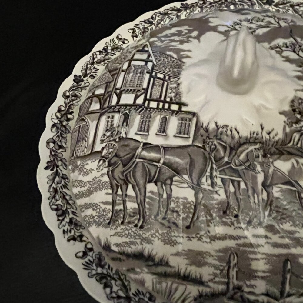 Transfer ware Brown Ironstone Casserole Bowl - Picture 3 of 12